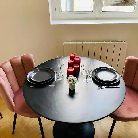 La Roseraie Appartement *